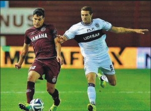 futbol gustavo gomez lanus